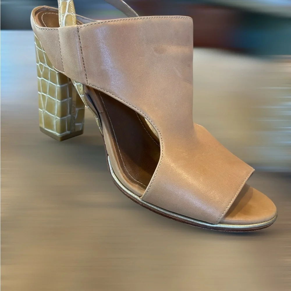 Womens Donald Pliner Katya Sand Leather Slingback Open Toe Block Heels Size 9M